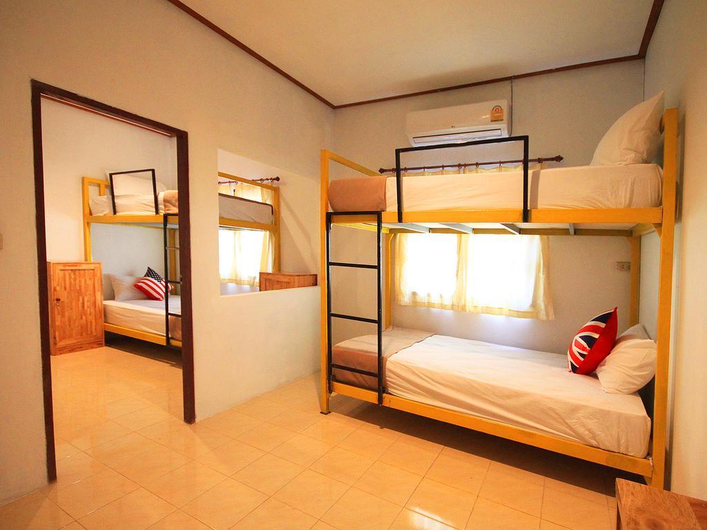 Indy Home Guesthouse Ko Pha Ngan Room photo